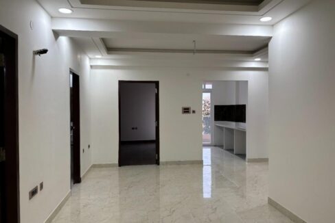 3BHK 3Baths Flats/Apartment for Rent in Vardhman Kings Court Gandhi Path Jaipur Rajasthan
