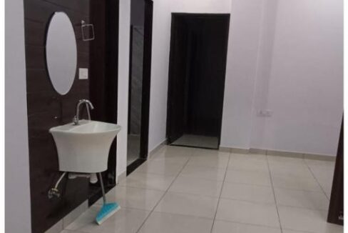 2BHK 2Baths Flats/Apartment for Rent in 14 no sikar road New Loha Mandi Jaipur Rajasthan