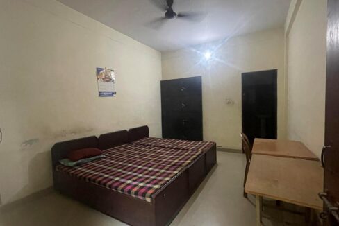 Guest-House/Banquet-Halls for Rent/Lease in Ramnagar Roorkee Uttarakhand