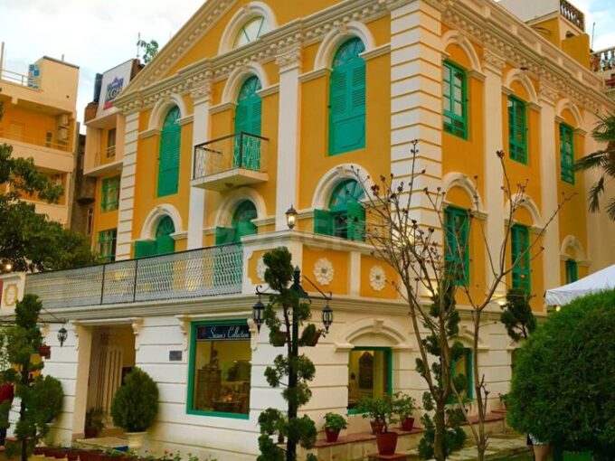 Hotel/Resorts for Rent Lease in 20 LUXURY ROOMS WEDDING HALL ROOFTOP CAFE LOUNGE Rajpur Road Dehradun Uttarakhand