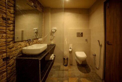 Hotel/Resorts for Rent Lease in Rajpur Road Dehradun Uttarakhand