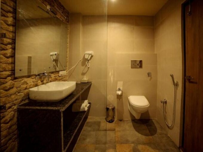 Hotel/Resorts for Rent Lease in Rajpur Road Dehradun Uttarakhand