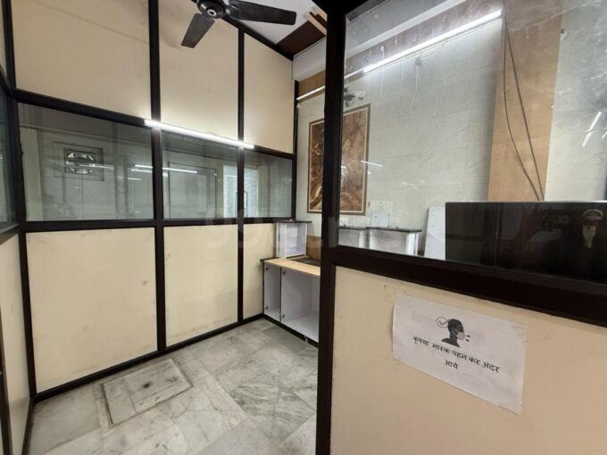 Ready to move Office Space Rent in Avas Vikas Colony Roorkee Uttarakhand