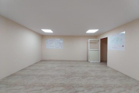 Factory Industrial Shed Warehouse /Godown For Lease Rent in E Block Sector 72 Noida