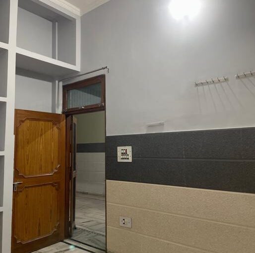 2Bedrooms 2Baths Independent House/Villa for Rent in lane 4 Avadh Vihar MuzaffarNagar