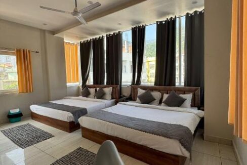 Hotel/Resorts for Rent Lease in Tapovan Rishikesh Uttarakhand