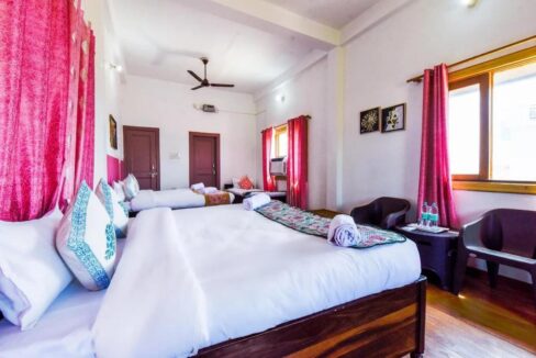 Hotel/Resorts for Rent Lease in Khadri Khadakmaf Rishikesh Uttarakhand