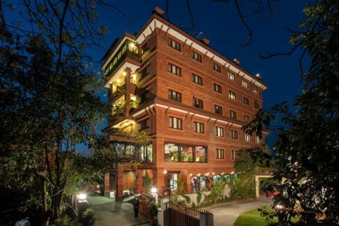 Hotel/Resorts for Rent Lease in 42 LUXURY ROOMS LAXMAN JHULA TAPOVAN RISHIKESH Tapovan Rishikesh Uttarakhand